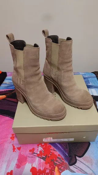 Stivaletti Bottega Veneta Donna Beige N.38