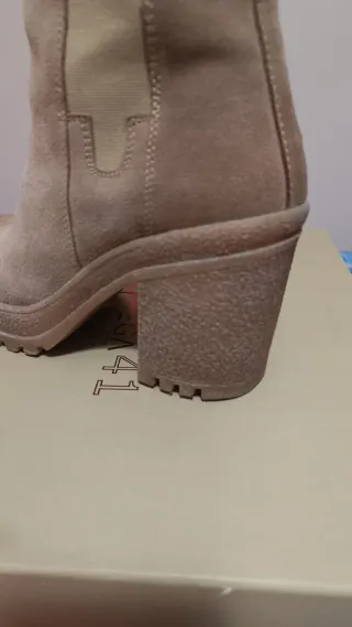 Stivaletti Bottega Veneta Donna Beige N.38