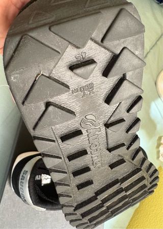 Zapatillas Saucony Negras/Plata Talla 37.5