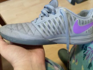 Zapatillas Nike Futbol Sala Gris y Morado