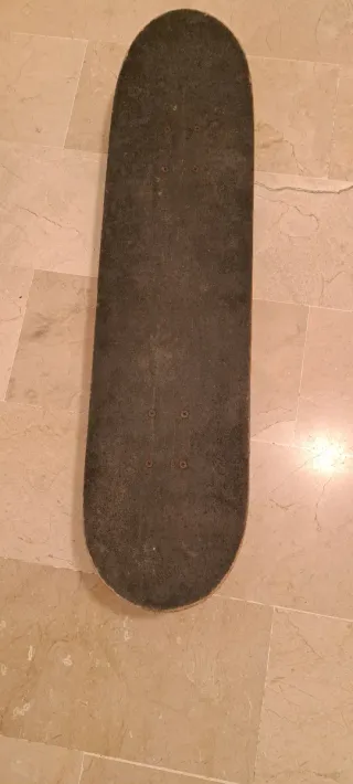 Tabla de Skate con Diseño Divertido