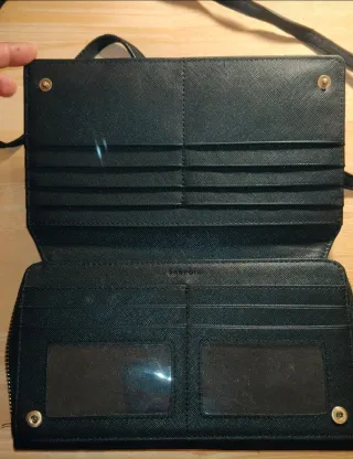 Cartera de mano Parfois negro