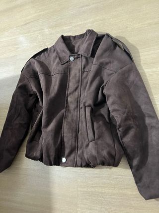 Cazadora marrón chocolate