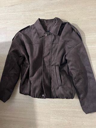 Cazadora marrón chocolate