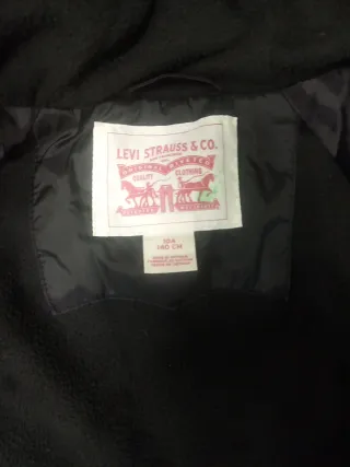 Abrigo niño Levis Talla 10