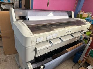 Plotter Epson SureColor T7200. Da cambiare la testina