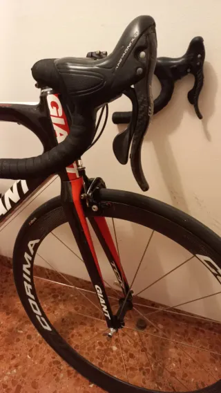 Bicicleta de carretera Giant TCR
