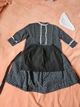 Traje caserita talla 2