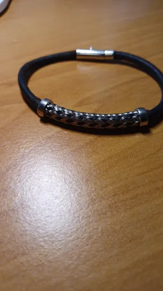 Bracciale in pelle e argento per uomo