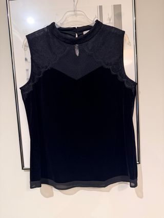 Top Maddison encaje y terciopelo negro Talla L