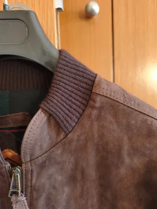 Cazadora Piel Lotusse Talla L. Marrón.