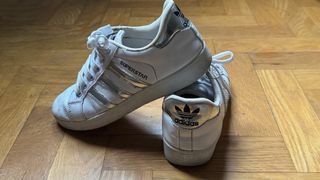 Adidas Superstar Blancas y Plateadas