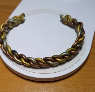 Bracciale intrecciato da uomo