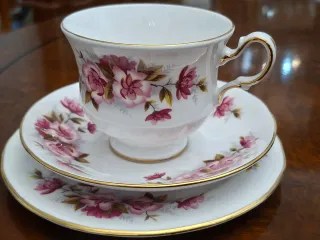 Juego de tazas de té inglés Queen Anne