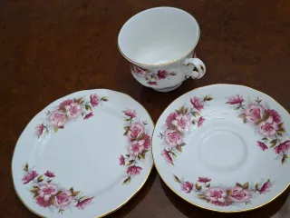 Juego de tazas de té inglés Queen Anne