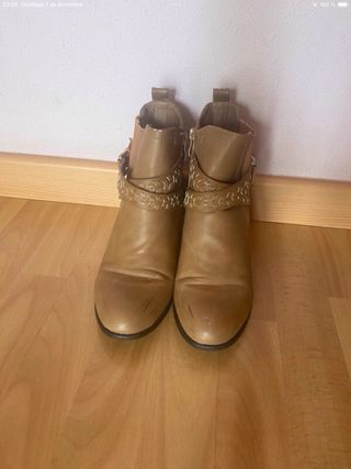 Botines marrones talla 40