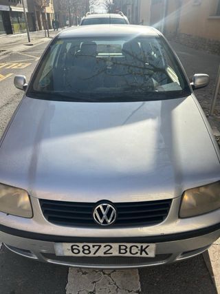 Volkswagen Polo 2000