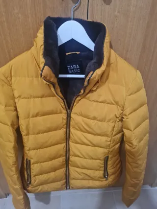 Abrigo Zara Basic amarillo