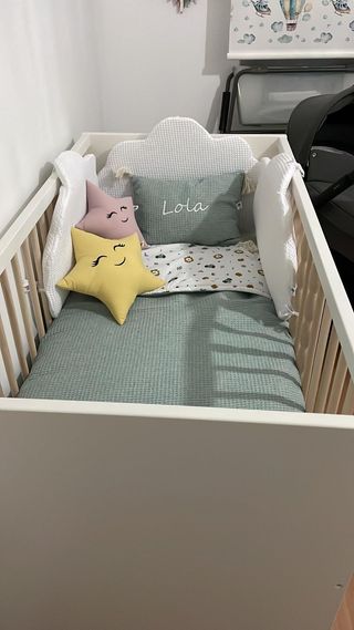 Cuna y cambiador bebé