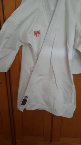 Karategui Laguna Kumite y kata.