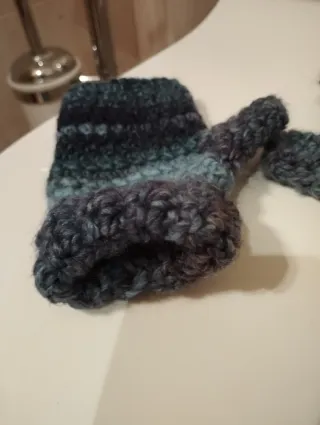 Guantes de lana tejidos a mano