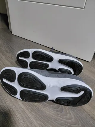 Zapatillas Nike Revolution 4 Gris/Blanco