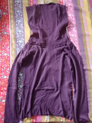 Jersey cuello alto morado