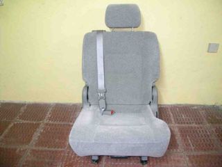 Asiento Kia Carnival 2006 (3ª fila)