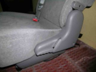Asiento Kia Carnival 2006 (3ª fila)