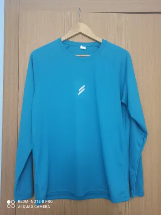 Camiseta deportiva hombre manga larga