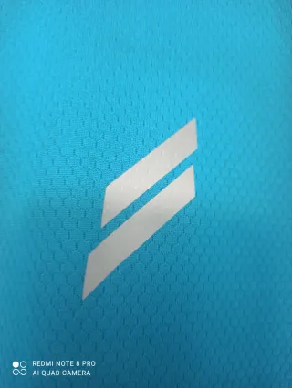 Camiseta deportiva hombre manga larga