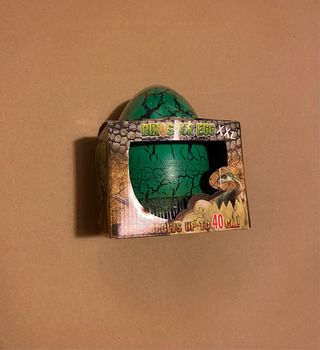 Huevo Dinosaurio XXL Crece 40cm