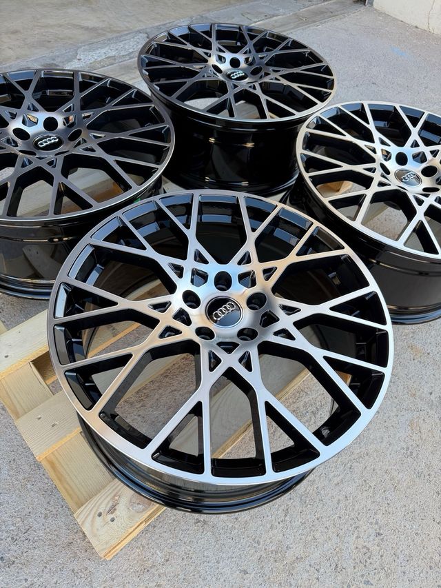 Llantas BGG Model 3 RS 19” Audi RS3 2025 5x112