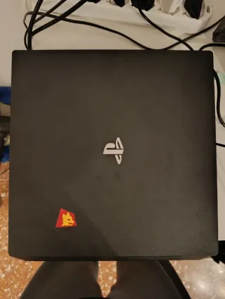 Ps4 Pro 1TB + 2 Controller + Giochi