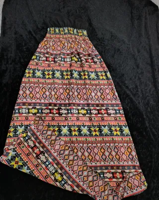 Vestido largo  tirantes estampado étnico.