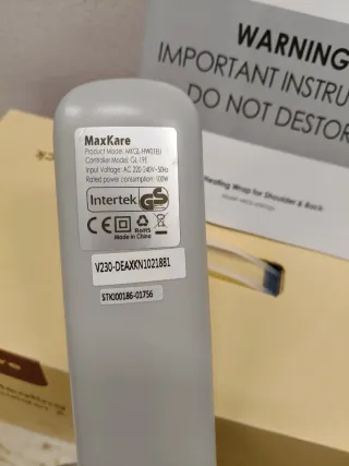 MaxKare Fascia Riscaldante Spalle e Schiena