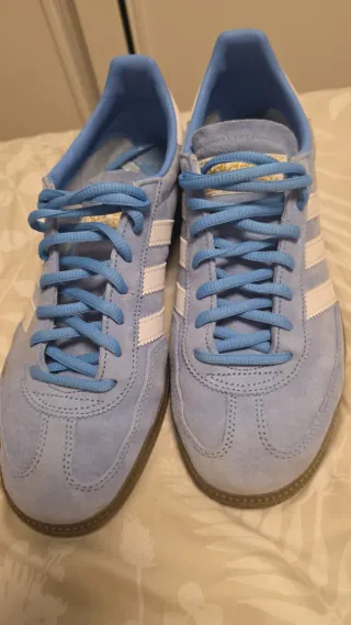 Adidas Spezial Azul y Blanco