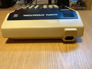 Calculadora Olympia CD-100 tubos