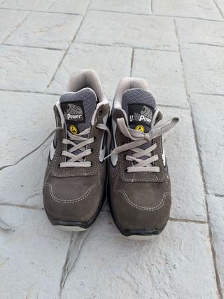 Calzado de seguridad U-Power. Nuevos. Talla 41