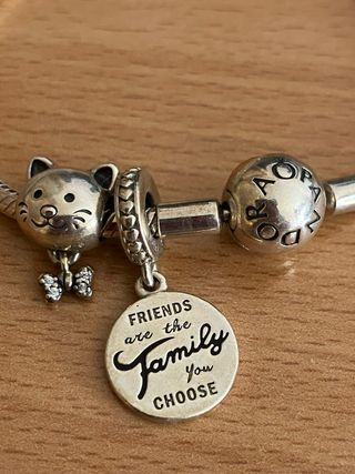 Pulsera Pandora Gato con Lazo