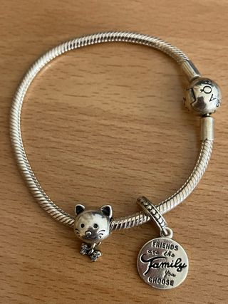 Pulsera Pandora Gato con Lazo