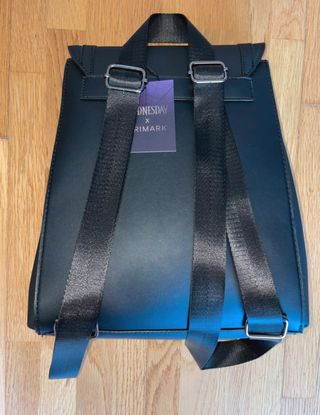 Mochila Wednesday azul y negra