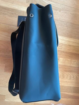 Mochila Wednesday azul y negra