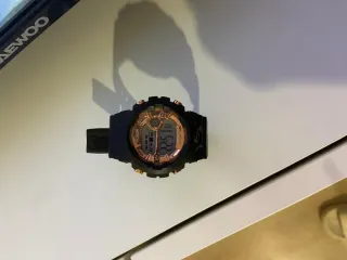 Reloj Negro Nuevo