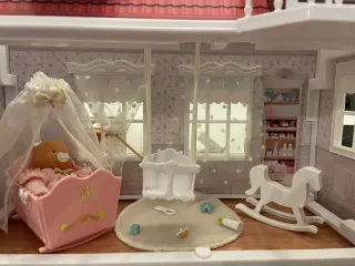 Casita de muñecas Barriguitas