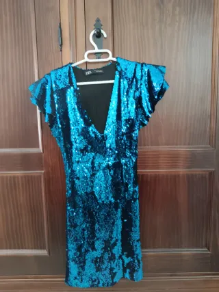 Vestido lentejuelas Zara