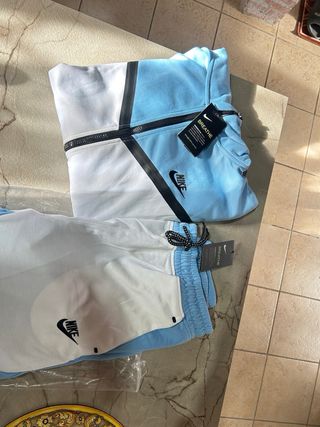 Tuta Nike Uomo/Donna Blu e Bianca