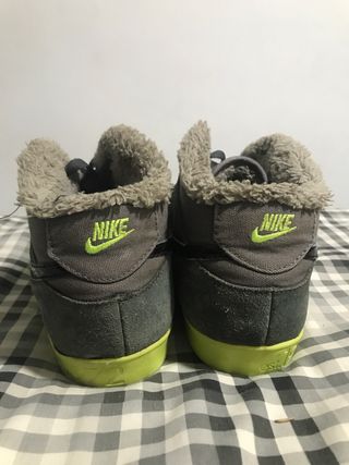 Zapatillas Nike Gamuza Gris Suela Verde Neón