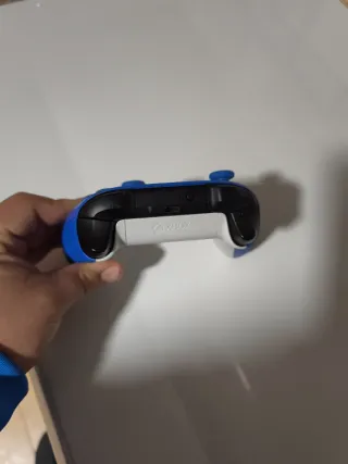 Controller Xbox Bianco e Blu