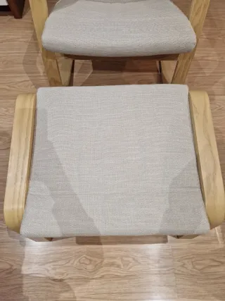 Mecedora y reposapiés beige IKEA